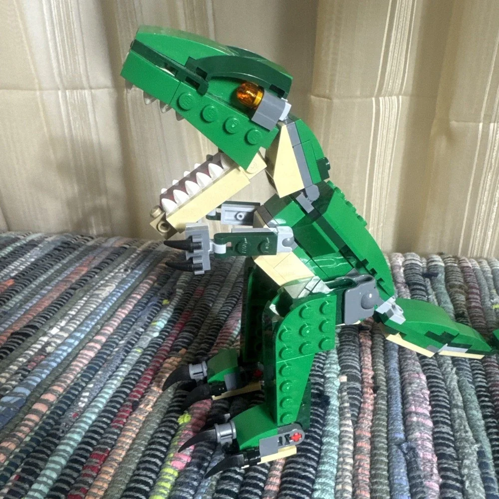 LEGO CREATOR DINOSAUR 31058 Mighty Dinosaurs Green Edition full trex model‎ only